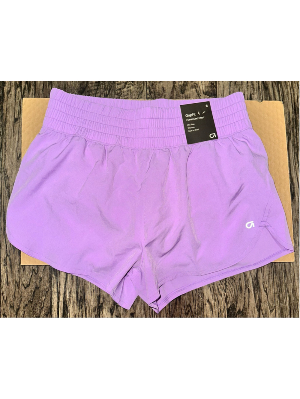 Women's GapFit Runaround Athletic Shorts Purple Size S